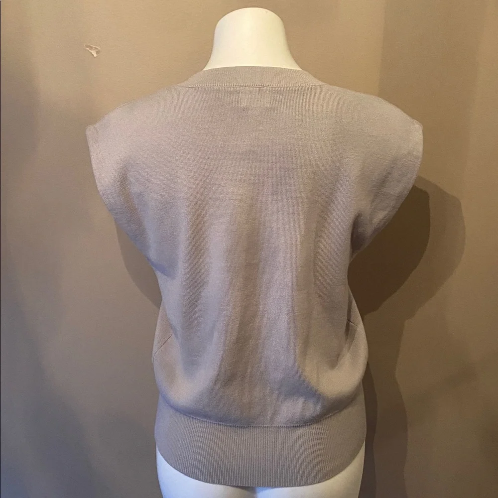 Blue Rain Francesca’s Women's Beige Crew Neck Sweater Vest Size Small